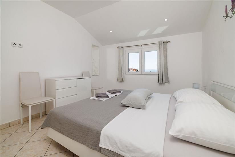 Apartment A3, for 5 persons