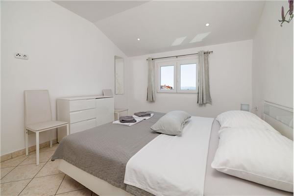 Apartment A3, for 5 persons