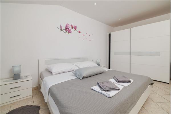 Apartment A3, for 5 persons