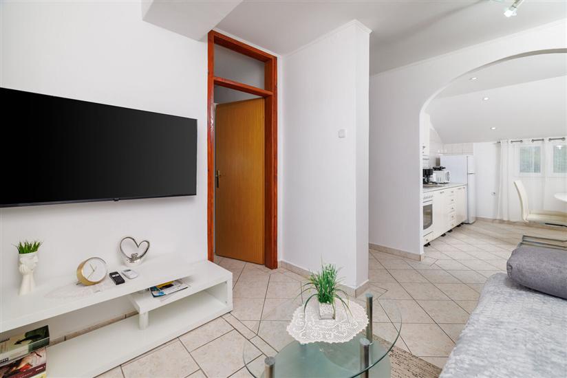 Apartment A3, for 5 persons