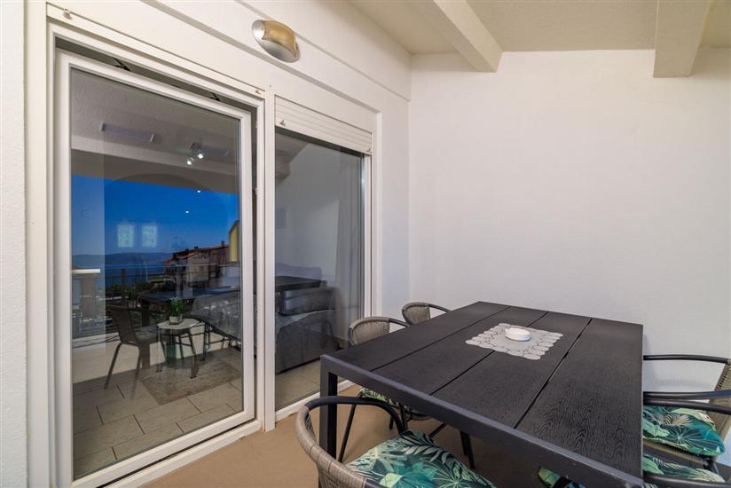 Apartment A3, for 5 persons