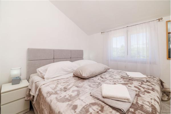 Apartment A4, for 4 persons