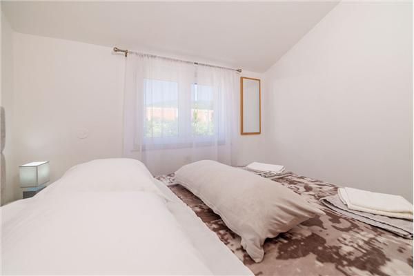 Apartment A4, for 4 persons