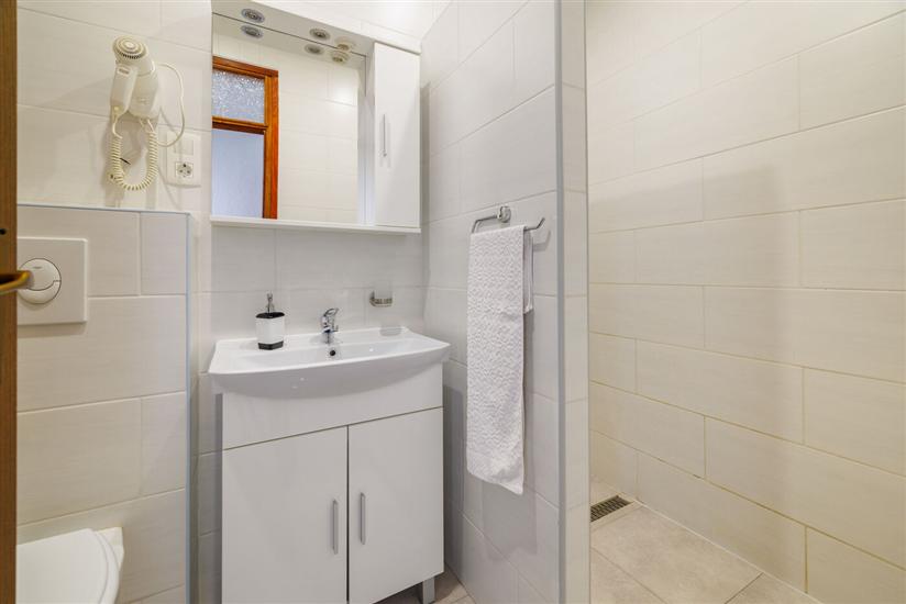 Apartment A4, for 4 persons