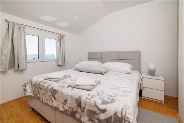 Apartment A4, for 4 persons