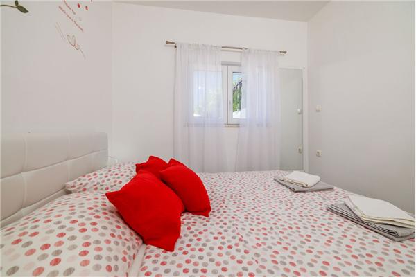 Apartment A5, for 3 persons