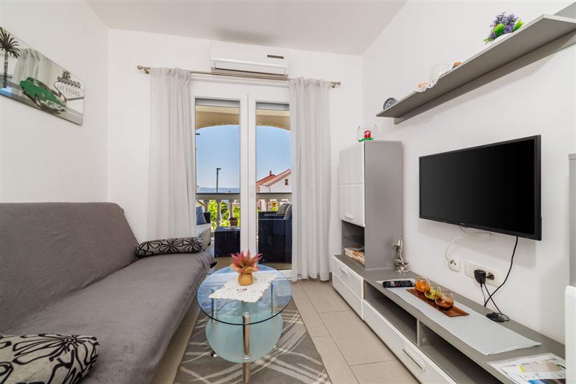 Apartment A5, for 3 persons