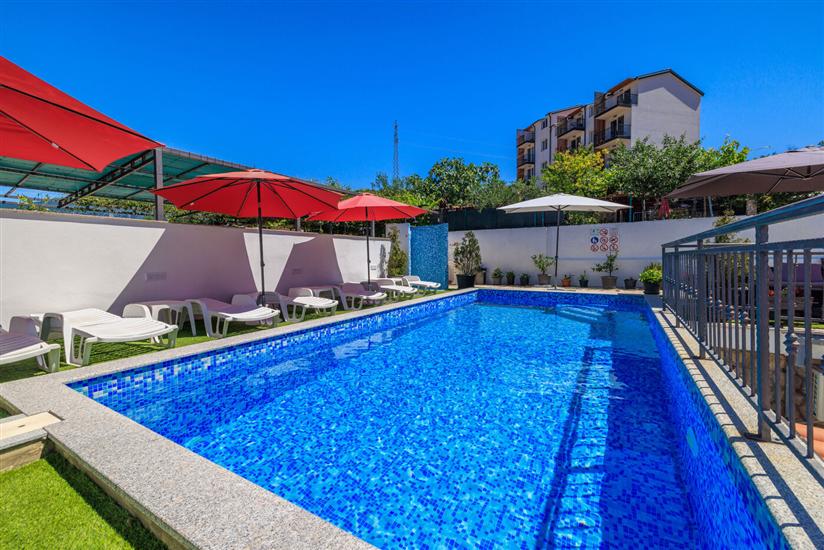 Apartments Grozdana