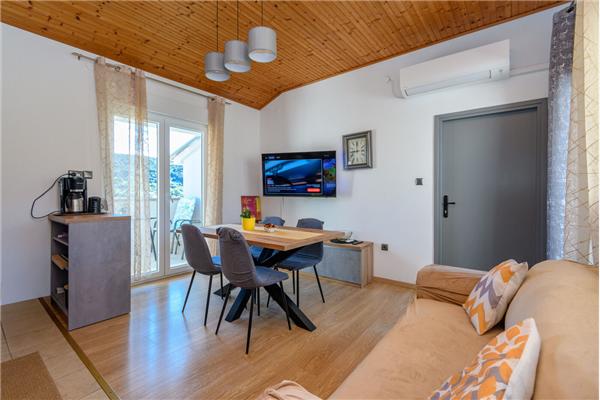 Apartment A2, for 4 persons