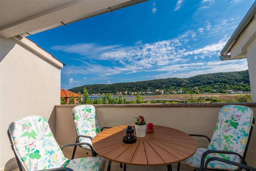 Apartment A2, for 4 persons