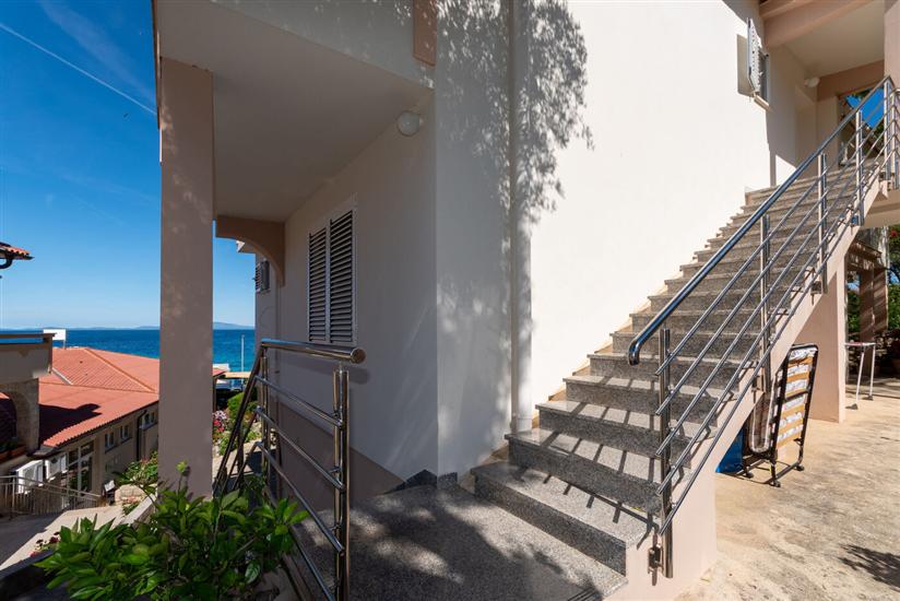 Apartmaji Beachfront Jakišnica