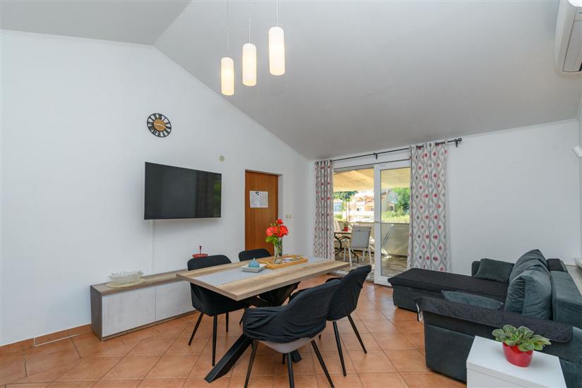 Apartment A1, for 4 persons