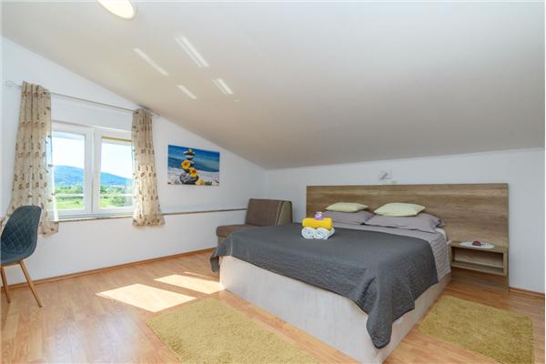 Apartment A1, for 4 persons