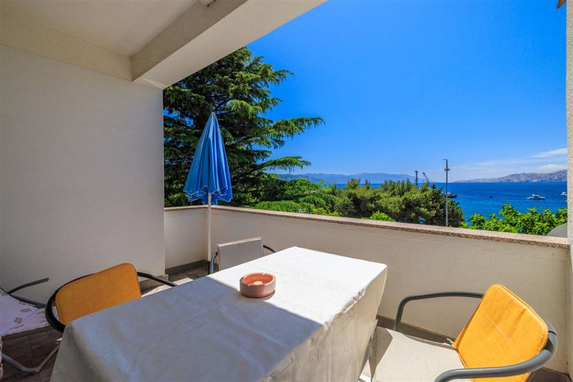 Apartment A2, for 4 persons