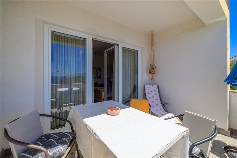 Apartment A2, for 4 persons