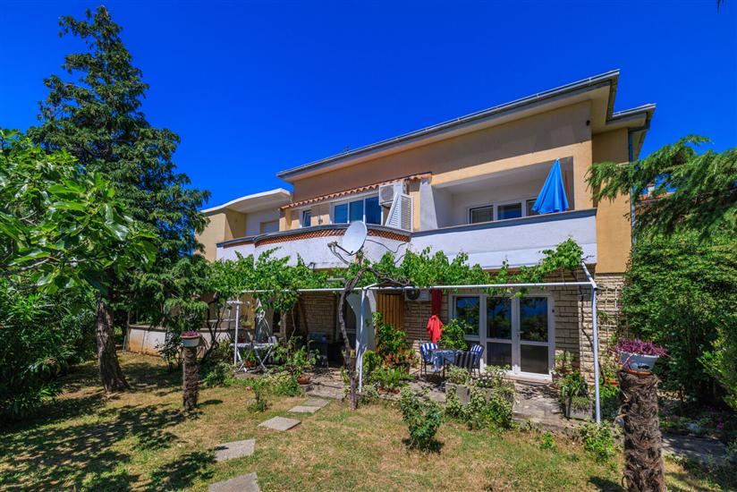 Apartments Jadrana