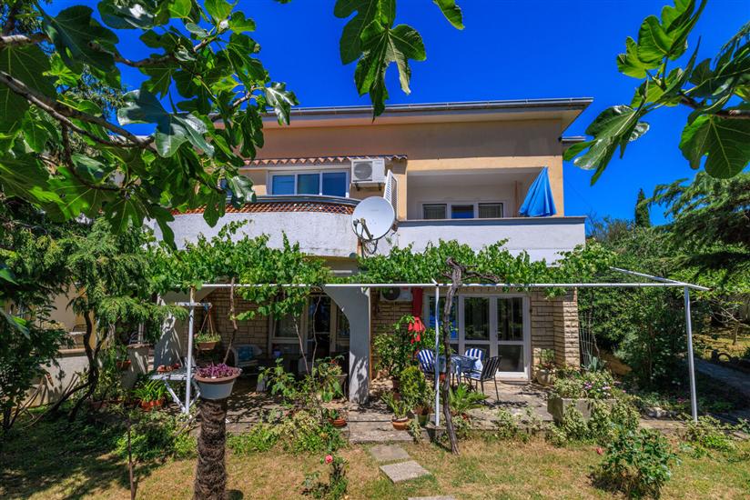 Apartments Jadrana