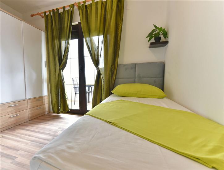 Apartment A3, for 5 persons