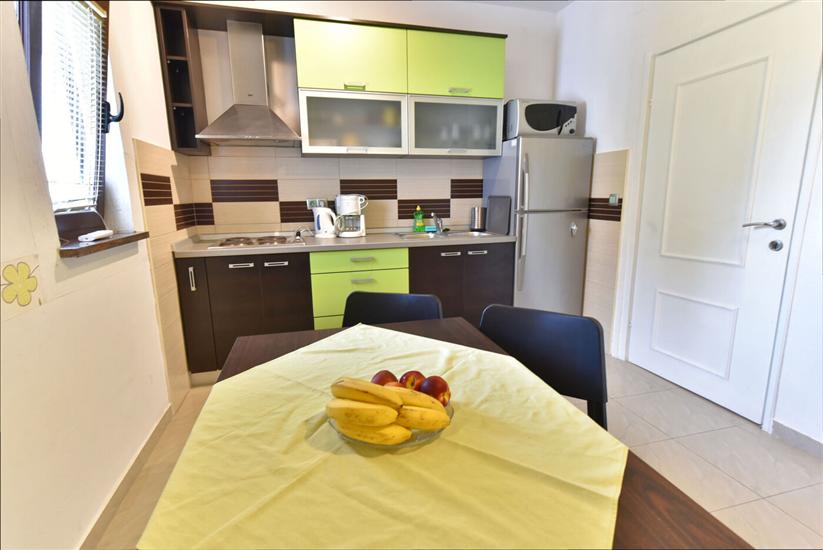 Apartment A3, for 5 persons