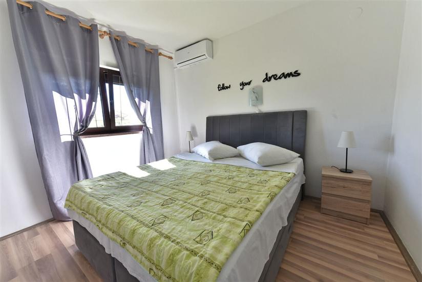 Apartment A3, for 5 persons