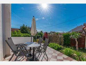 Apartma Kvarnerski otoci,RezervirajMandeOd 114 €