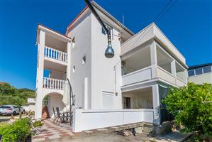 Apartman - Banjol - otok Rab