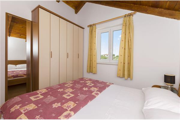 Apartment A4, for 4 persons