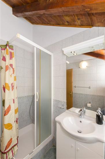 Apartment A4, for 4 persons