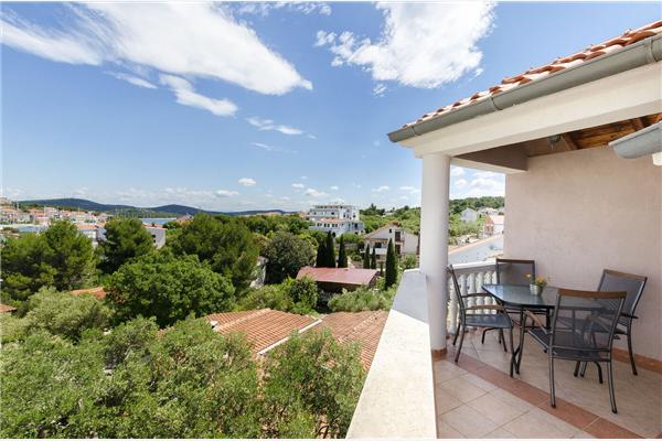 Apartment A4, for 4 persons