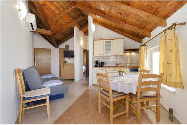 Apartment A4, for 4 persons