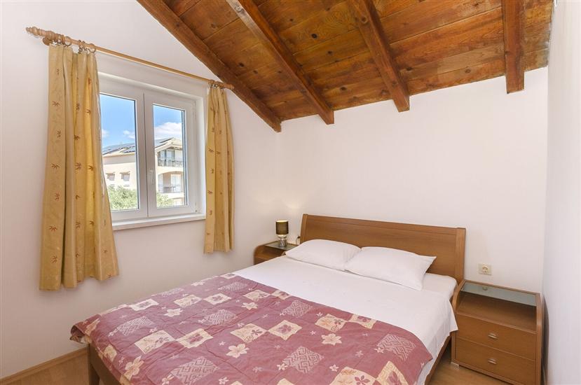 Apartment A4, for 4 persons