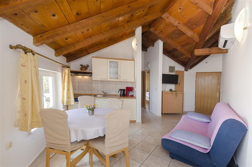 Apartment A5, for 4 persons