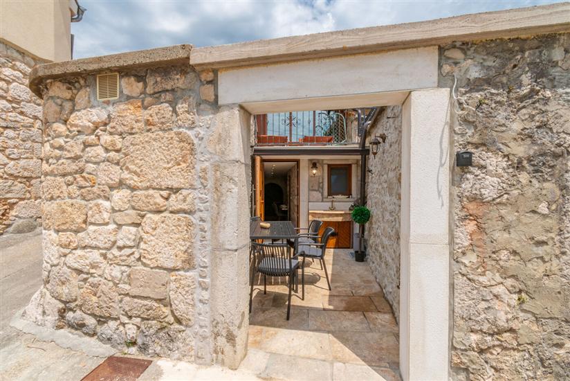 House Villa Lara