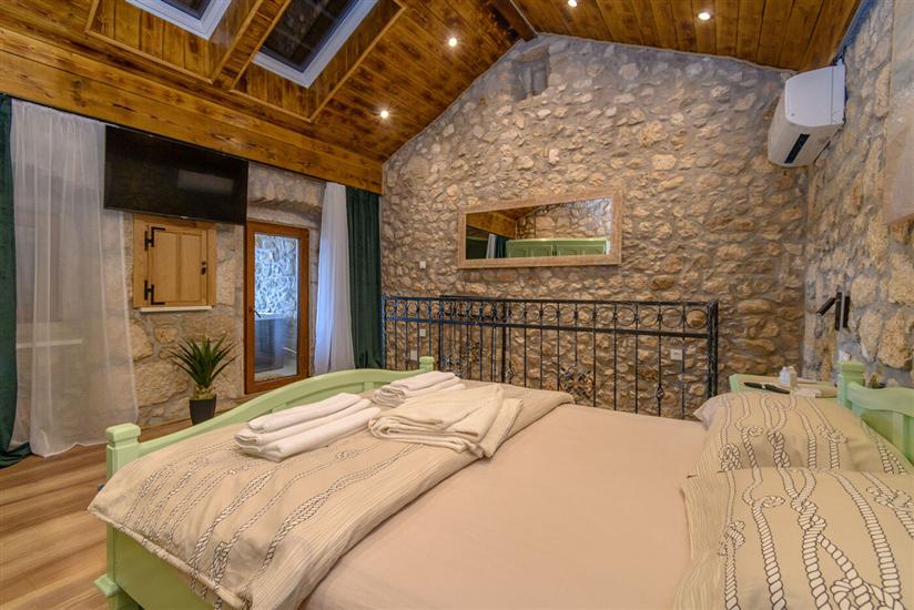 House K1, for 2 persons
