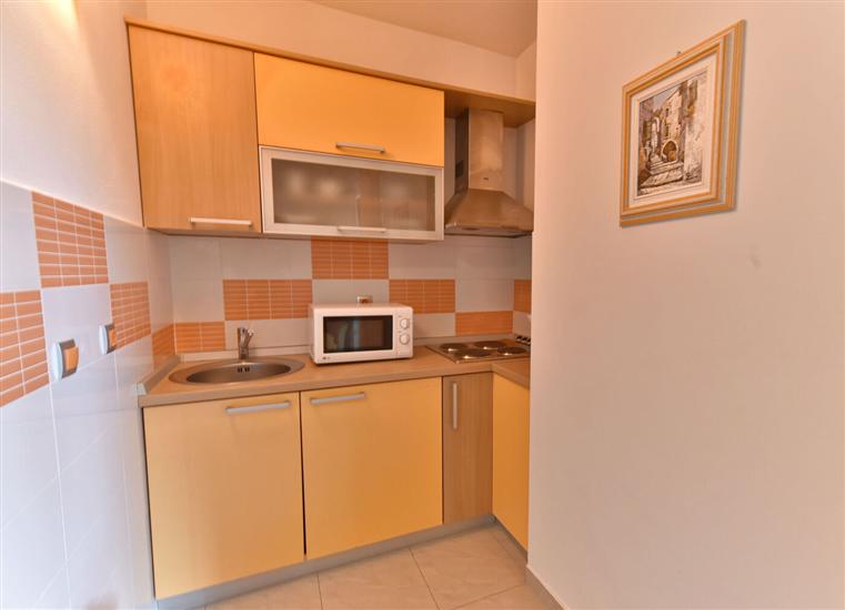 Apartment A2, for 4 persons