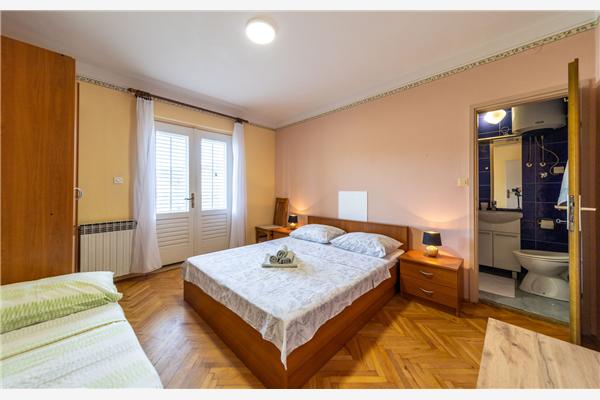 Apartman A2, na 6 osebe