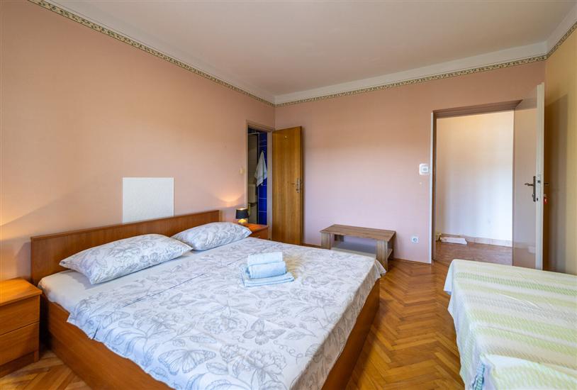 Apartman A2, na 6 osebe