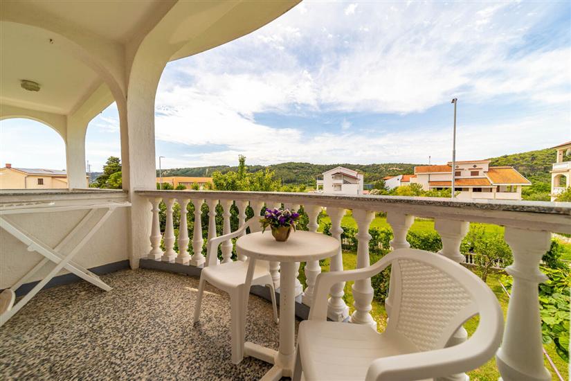 Apartman A2, na 6 osebe