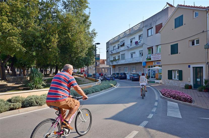 Apartment and Room Zoran