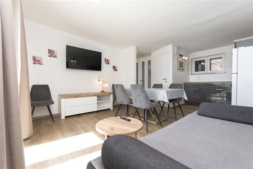 Appartamento A4, per 5 persone