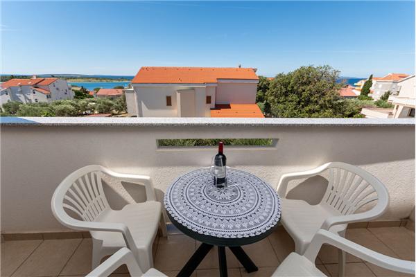 Apartment A1, for 4 persons
