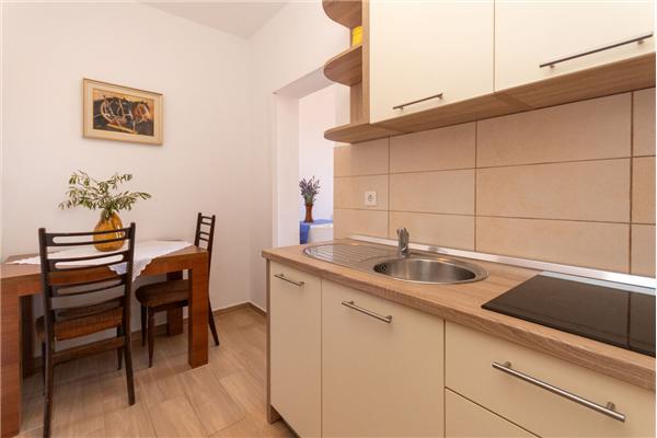 Apartment A2, for 3 persons