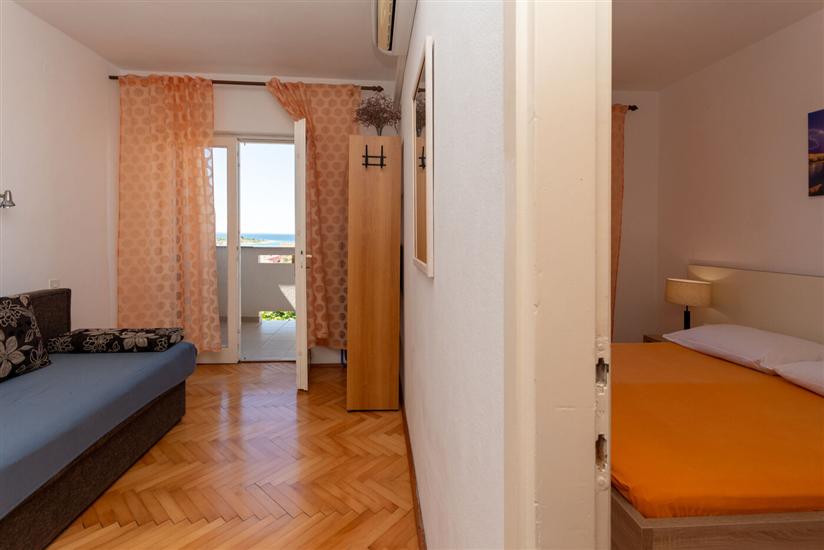 Apartment A2, for 3 persons
