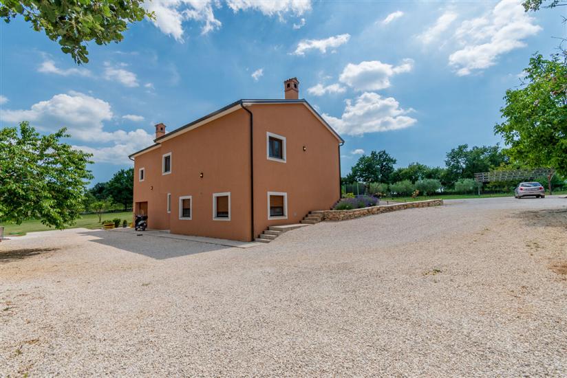 House Melani