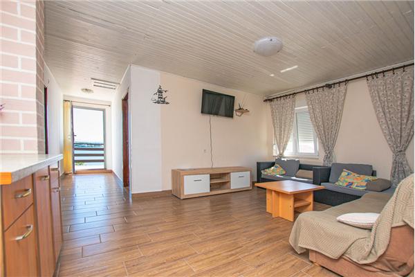 Apartment A2, for 6 persons