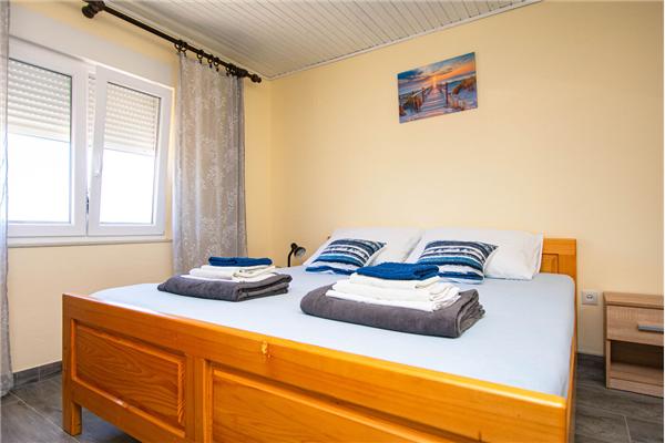 Apartment A2, for 6 persons