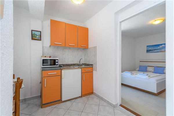 Apartment A2, for 3 persons