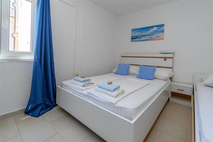 Apartment A2, for 3 persons