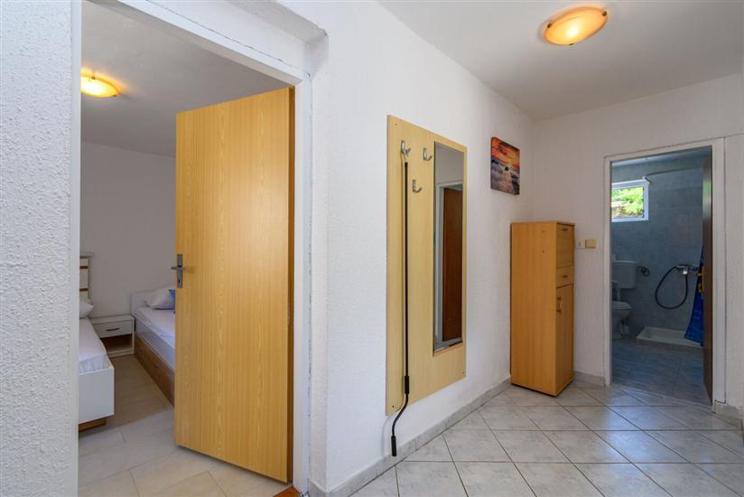 Apartment A2, for 3 persons