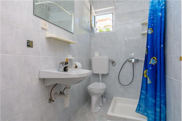 Apartment A2, for 3 persons